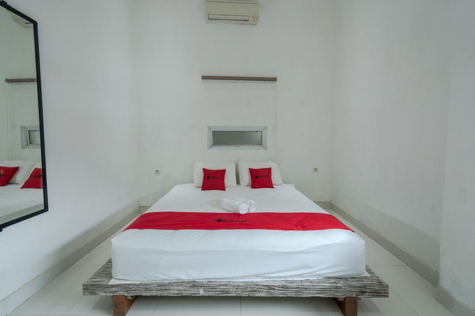 Reddoorz Near Ubud Village Sukawati Eksteriør billede